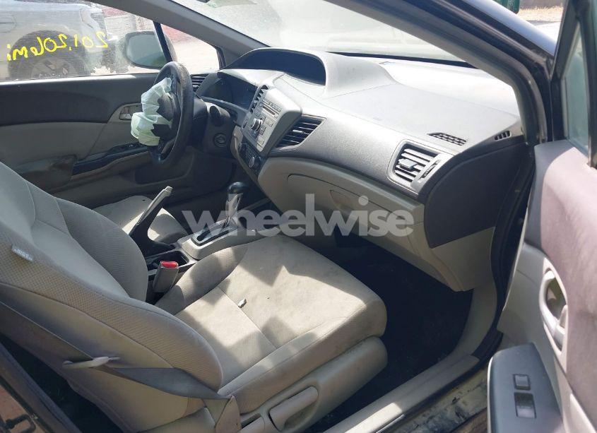 Photo 5 of 2012 Honda Civic LX (VIN 19XFB2F54CE109821)