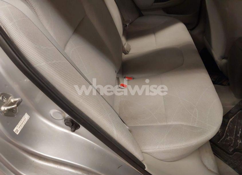 Photo 8 of 2012 Honda Civic LX (VIN 19XFB2F54CE321019)