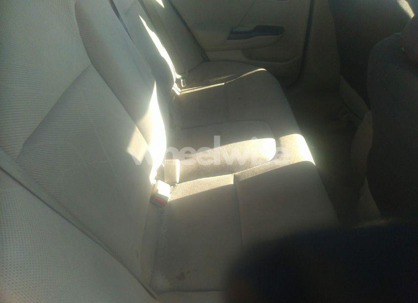 Photo 8 of 2012 Honda Civic LX (VIN 19XFB2F54CE351170)