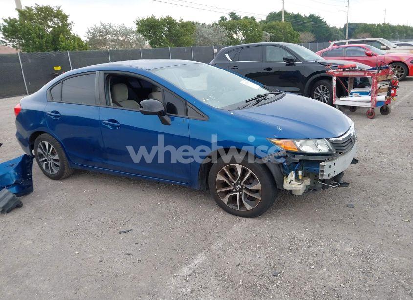 2012 Honda Civic SDN LX (VIN 19XFB2F54CE369670) main photo