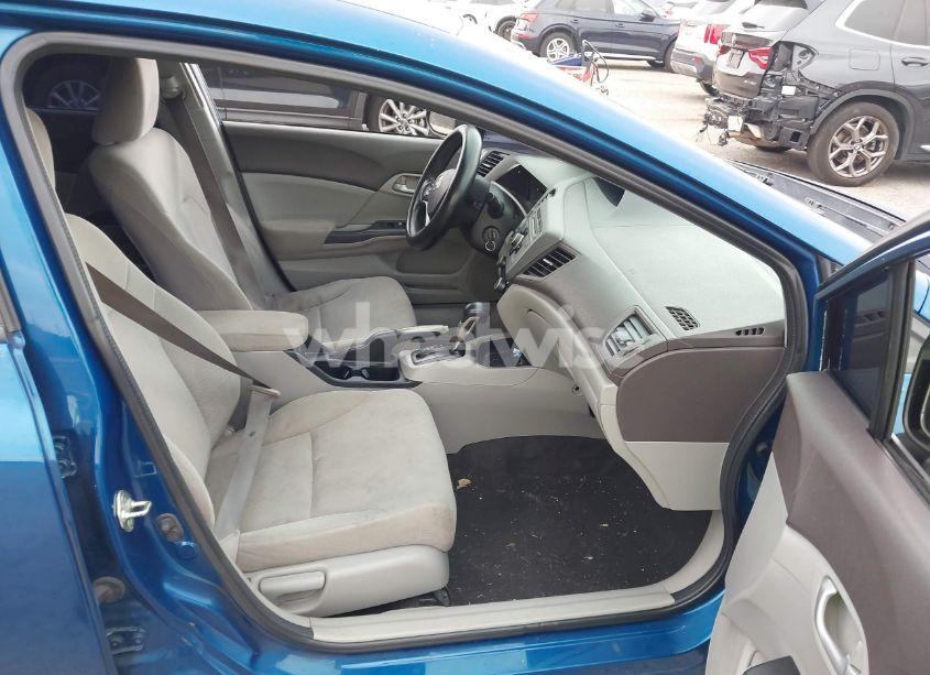 Photo 5 of 2012 Honda Civic SDN LX (VIN 19XFB2F54CE369670)