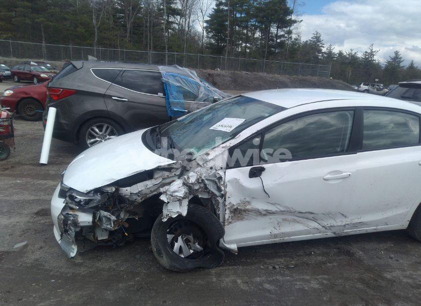 Photo 6 of 2012 Honda Civic LX (VIN 19XFB2F54CE383195)