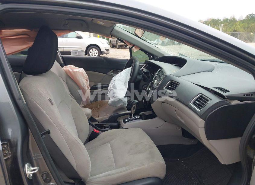 Photo 5 of 2013 Honda Civic LX (VIN 19XFB2F54DE020073)