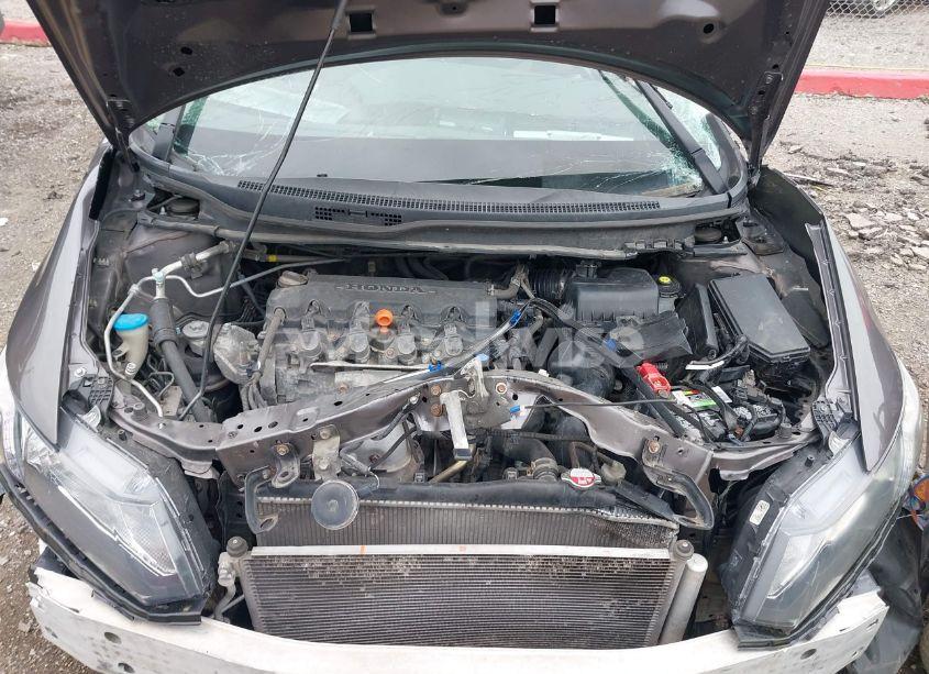 Photo 10 of 2013 Honda Civic LX (VIN 19XFB2F54DE032577)