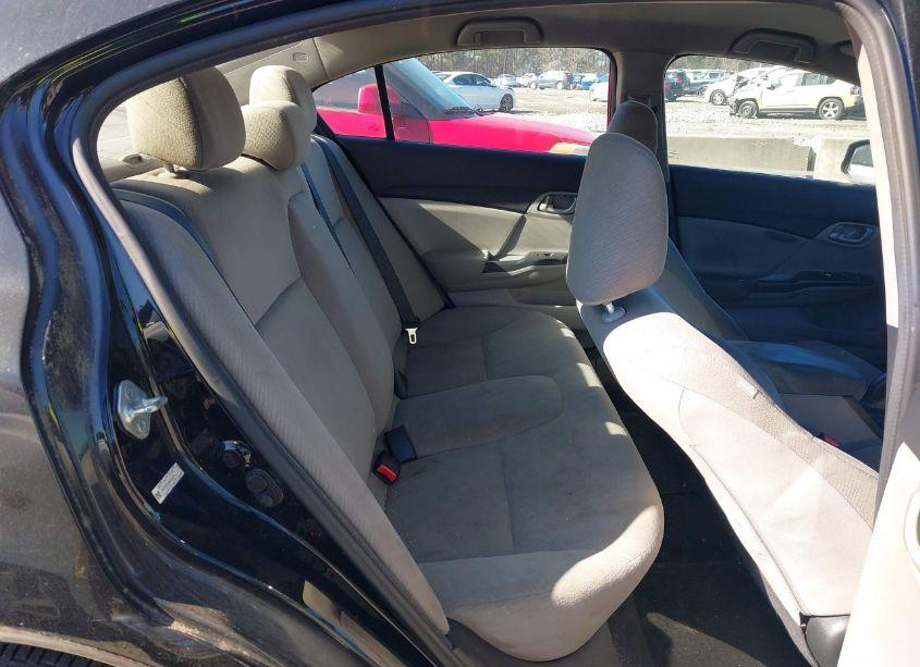 Photo 8 of 2013 Honda Civic LX (VIN 19XFB2F54DE034975)