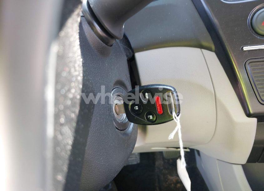 Photo 11 of 2013 Honda Civic LX (VIN 19XFB2F54DE041313)