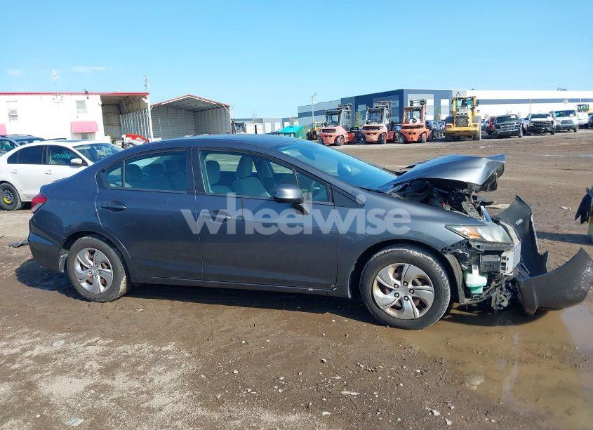 Photo 13 of 2013 Honda Civic LX (VIN 19XFB2F54DE041313)