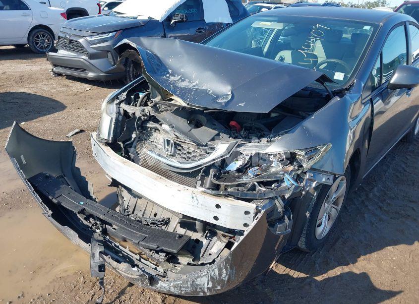 Photo 6 of 2013 Honda Civic LX (VIN 19XFB2F54DE041313)