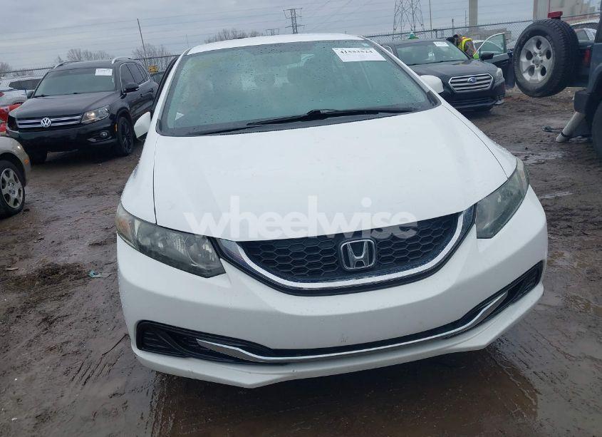 Photo 12 of 2013 Honda Civic LX (VIN 19XFB2F54DE042882)