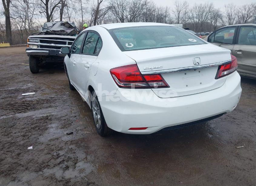 Photo 3 of 2013 Honda Civic LX (VIN 19XFB2F54DE042882)