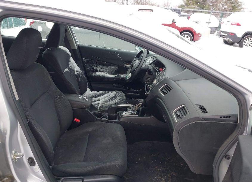 Photo 5 of 2013 Honda Civic LX (VIN 19XFB2F54DE046821)