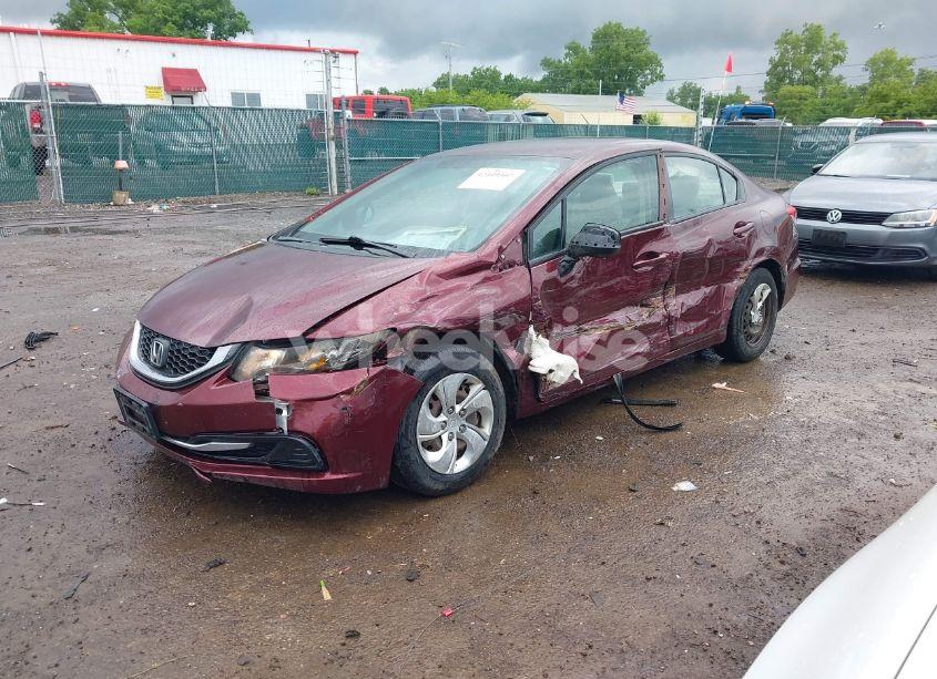 Photo 2 of 2013 Honda Civic LX (VIN 19XFB2F54DE047080)