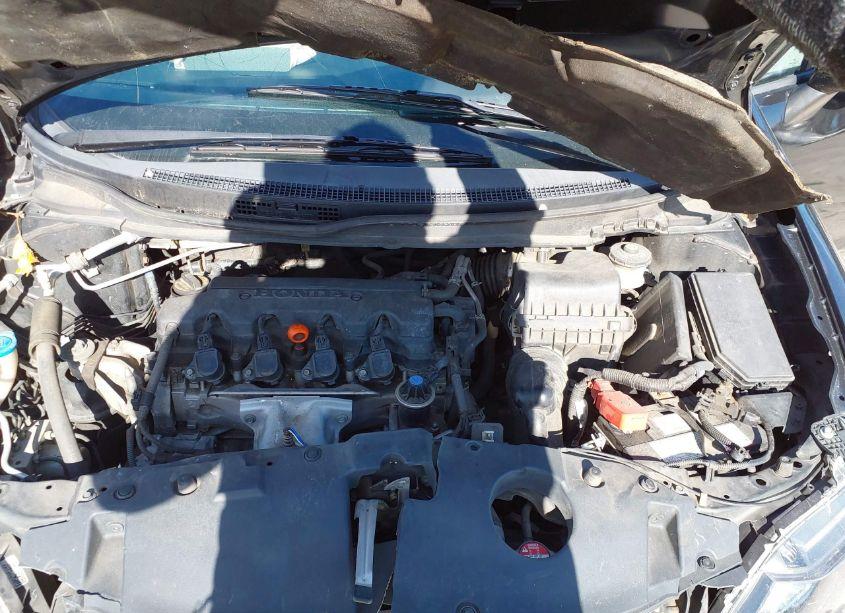 Photo 10 of 2013 Honda Civic LX (VIN 19XFB2F54DE053008)