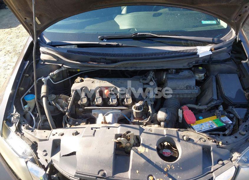 Photo 10 of 2013 Honda Civic LX (VIN 19XFB2F54DE068110)