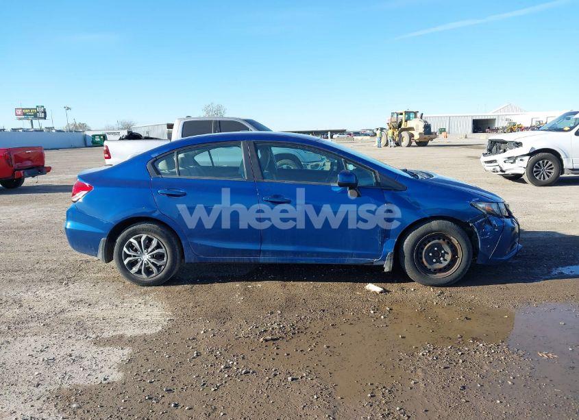 Photo 13 of 2013 Honda Civic LX (VIN 19XFB2F54DE079270)