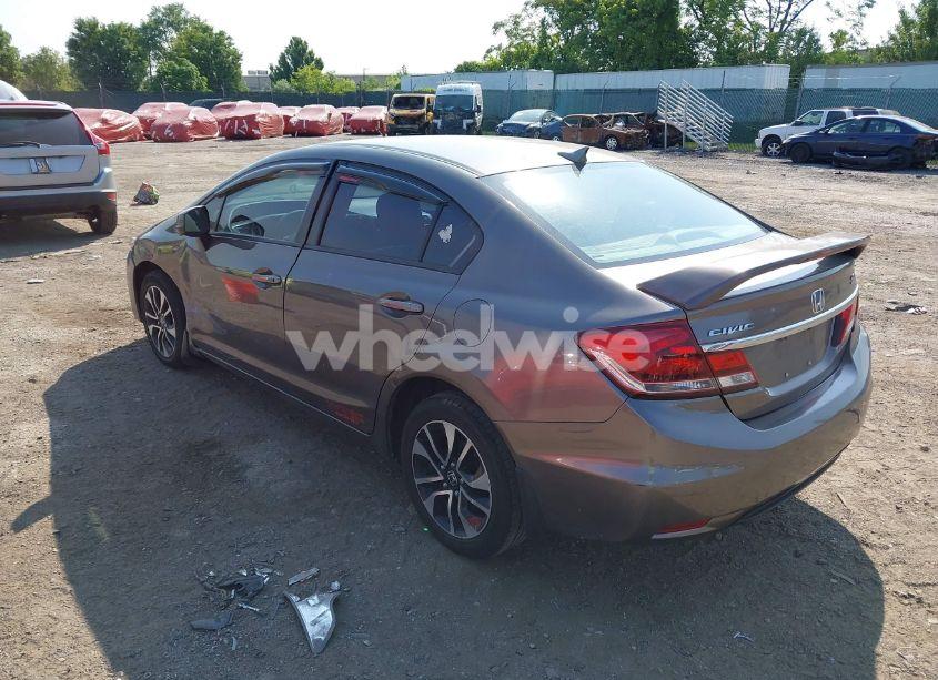 Photo 3 of 2013 Honda Civic LX (VIN 19XFB2F54DE086333)