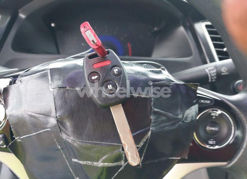 Photo 11 of 2013 Honda Civic LX (VIN 19XFB2F54DE086705)