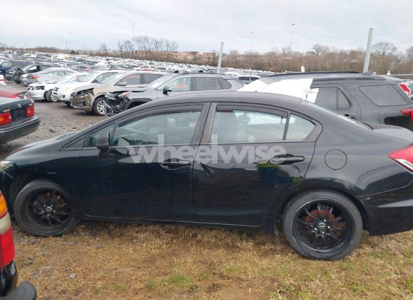 Photo 14 of 2013 Honda Civic LX (VIN 19XFB2F54DE086705)