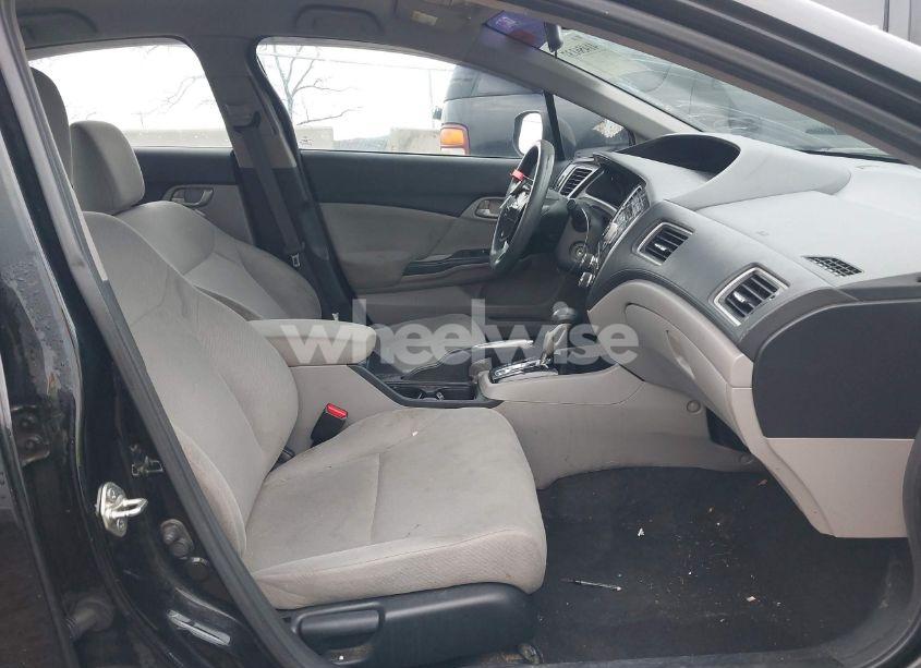 Photo 5 of 2013 Honda Civic LX (VIN 19XFB2F54DE086705)