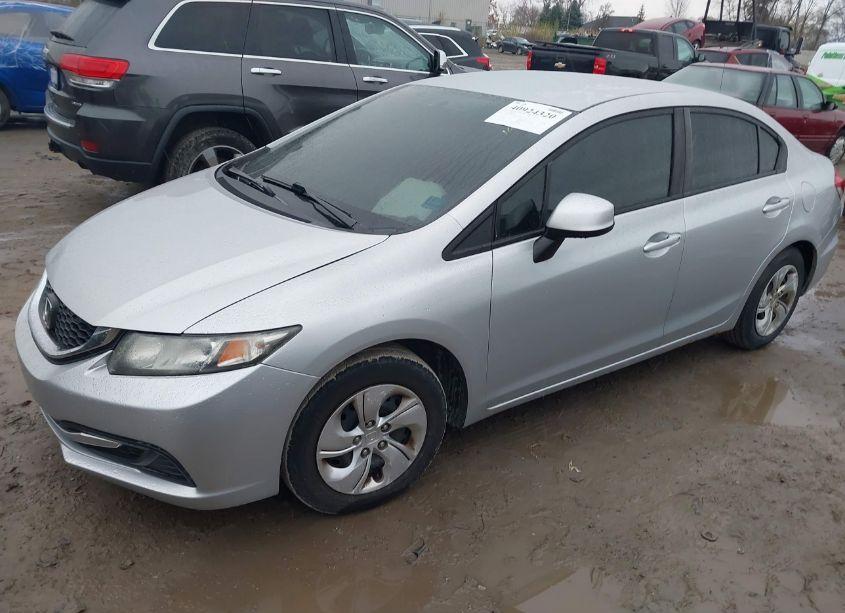 Photo 2 of 2013 Honda Civic LX (VIN 19XFB2F54DE094206)