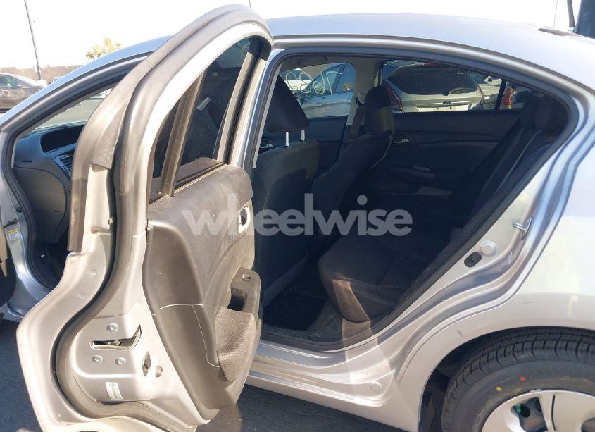 Photo 8 of 2013 Honda Civic LX (VIN 19XFB2F54DE228051)