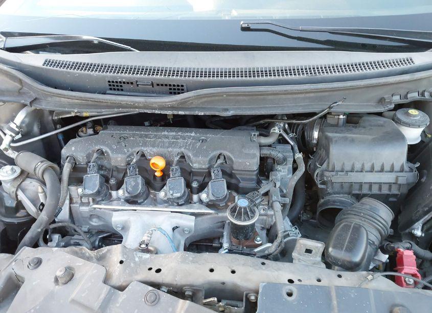 Photo 10 of 2013 Honda Civic LX (VIN 19XFB2F54DE285060)