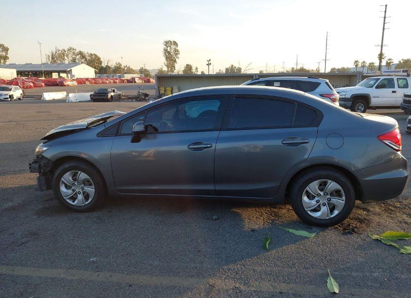 Photo 15 of 2013 Honda Civic LX (VIN 19XFB2F54DE285060)