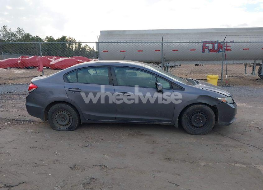 Photo 13 of 2014 Honda Civic LX (VIN 19XFB2F54EE057481)