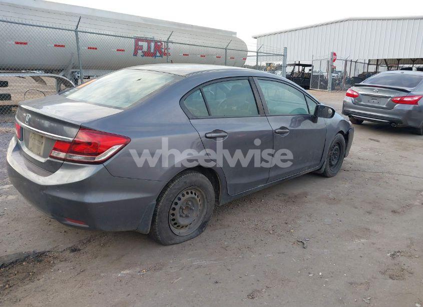 Photo 4 of 2014 Honda Civic LX (VIN 19XFB2F54EE057481)