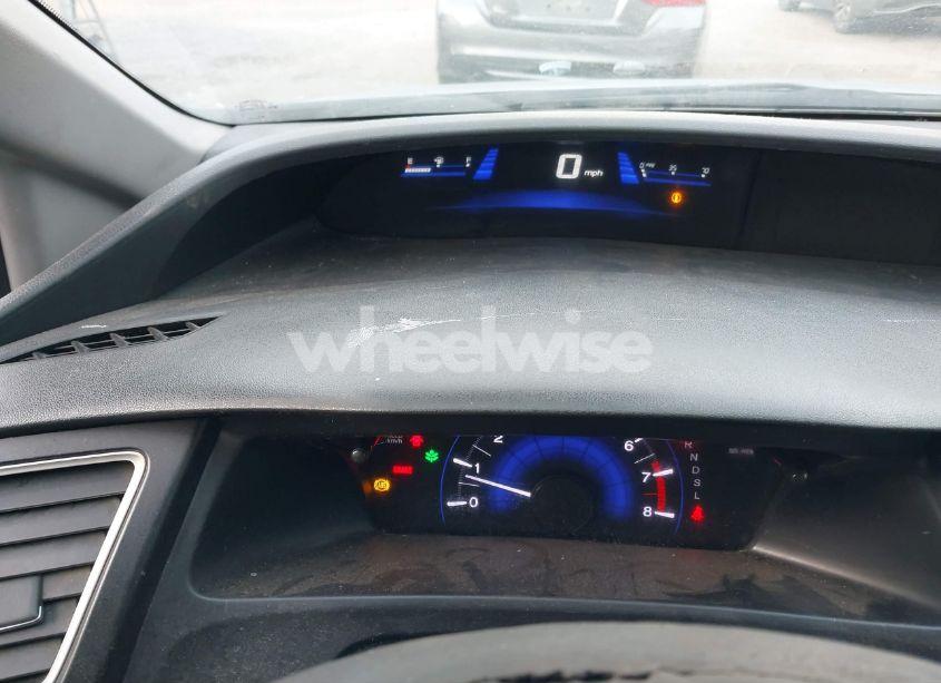 Photo 7 of 2014 Honda Civic LX (VIN 19XFB2F54EE057481)