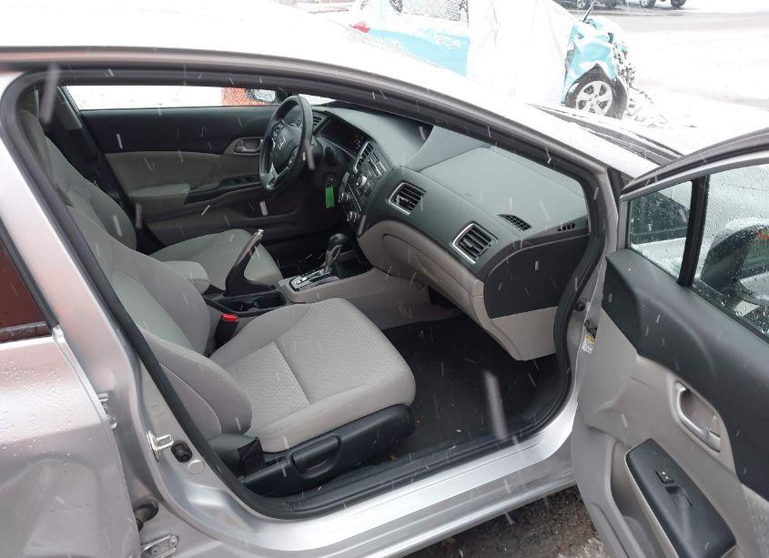 Photo 5 of 2014 Honda Civic LX (VIN 19XFB2F54EE237723)