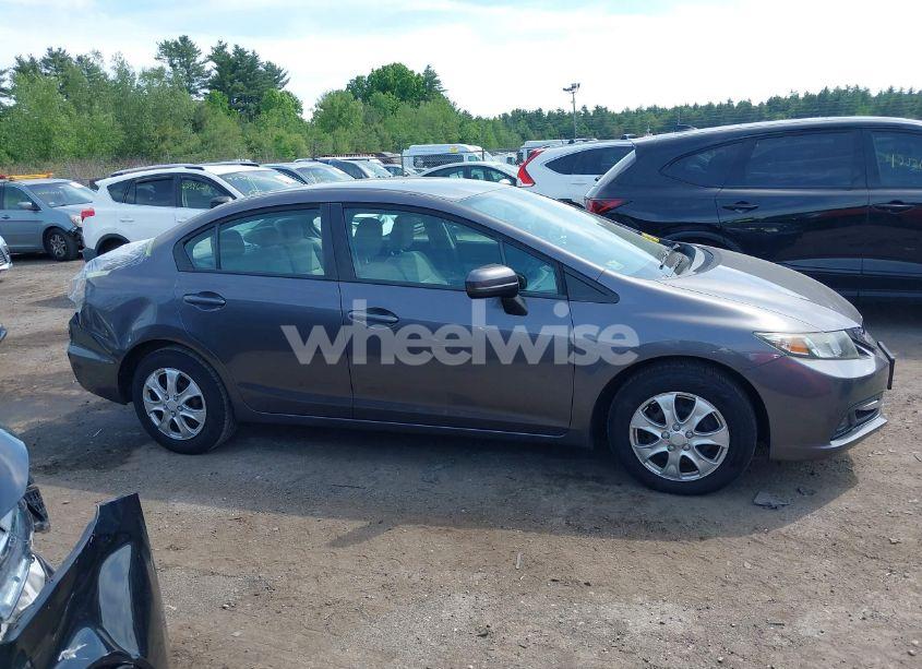 Photo 13 of 2014 Honda Civic LX (VIN 19XFB2F54EE243621)