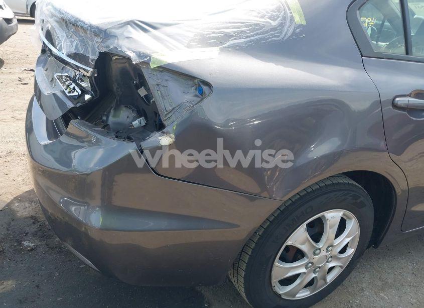 Photo 18 of 2014 Honda Civic LX (VIN 19XFB2F54EE243621)