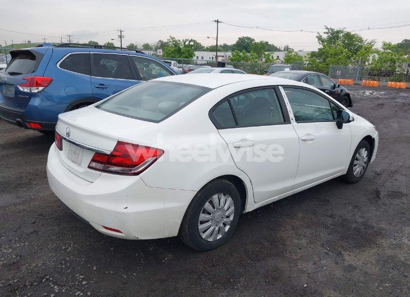 Photo 4 of 2014 Honda Civic LX (VIN 19XFB2F54EE249435)