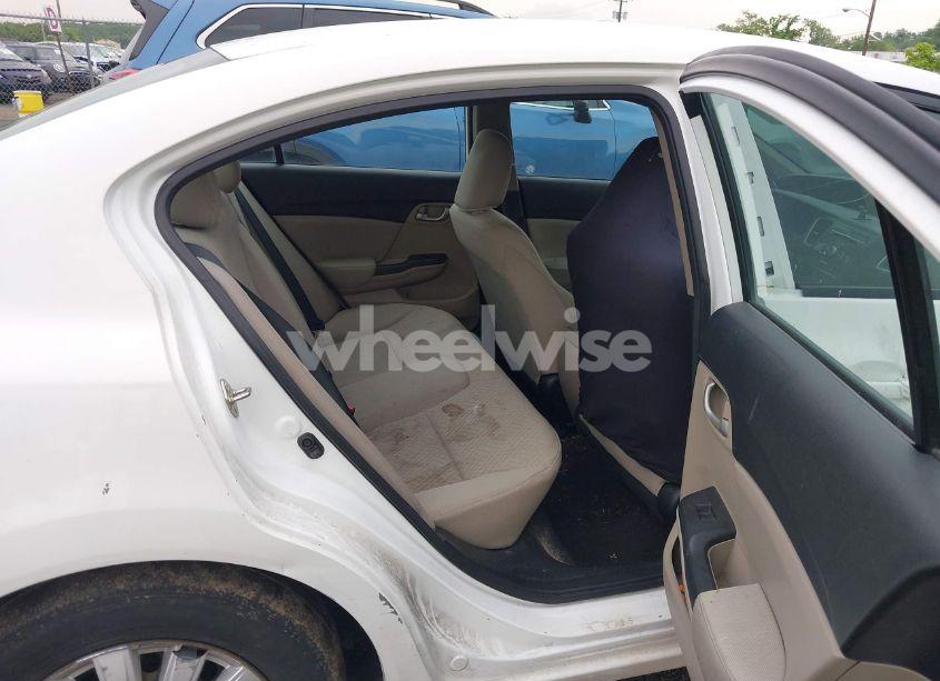 Photo 8 of 2014 Honda Civic LX (VIN 19XFB2F54EE249435)