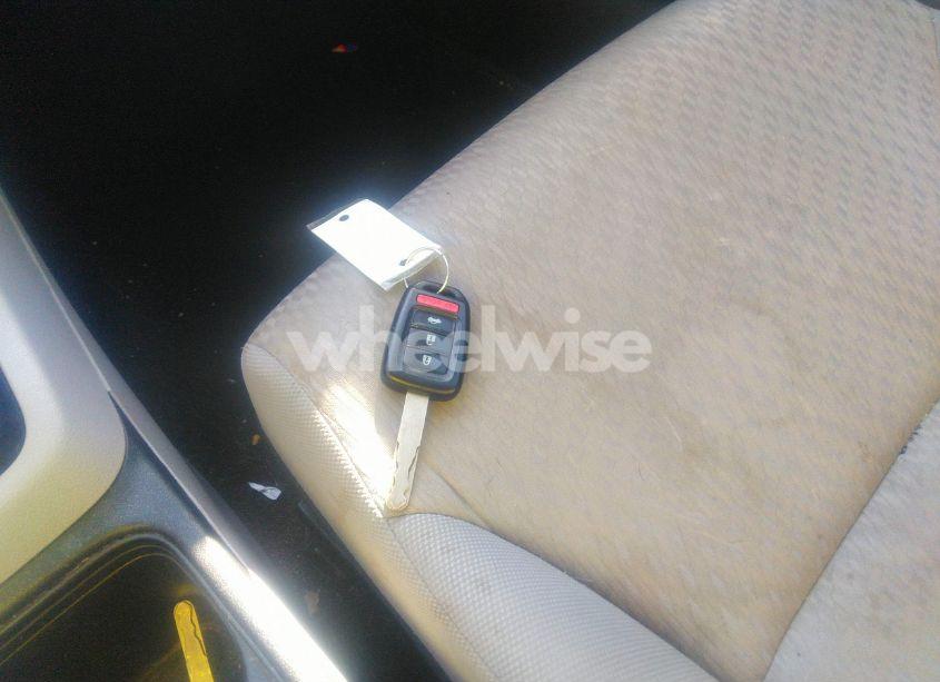 Photo 11 of 2015 Honda Civic LX (VIN 19XFB2F54FE042867)