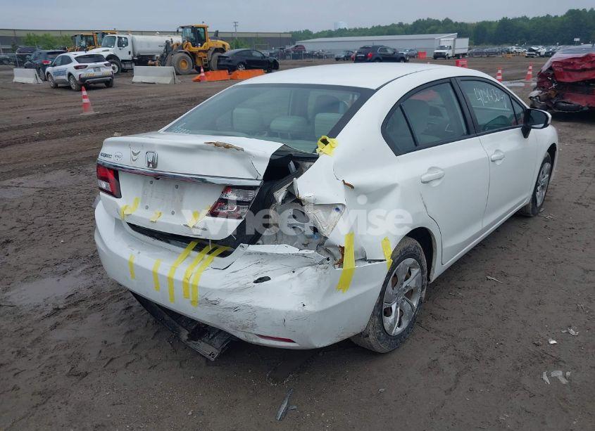 Photo 4 of 2015 Honda Civic LX (VIN 19XFB2F54FE050841)