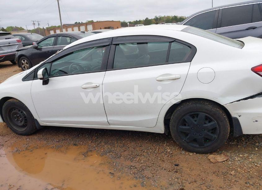 Photo 14 of 2015 Honda Civic LX (VIN 19XFB2F54FE055697)