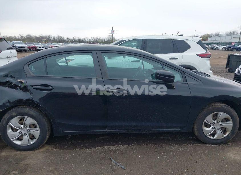 Photo 13 of 2015 Honda Civic LX (VIN 19XFB2F54FE057949)