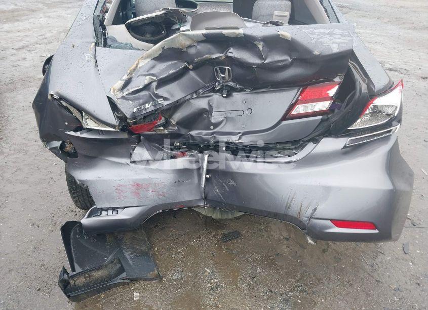 Photo 6 of 2015 Honda Civic LX (VIN 19XFB2F54FE082835)
