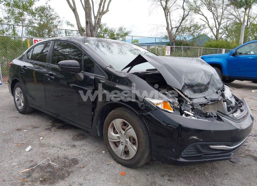 2015 Honda Civic LX (VIN 19XFB2F54FE088800) main photo