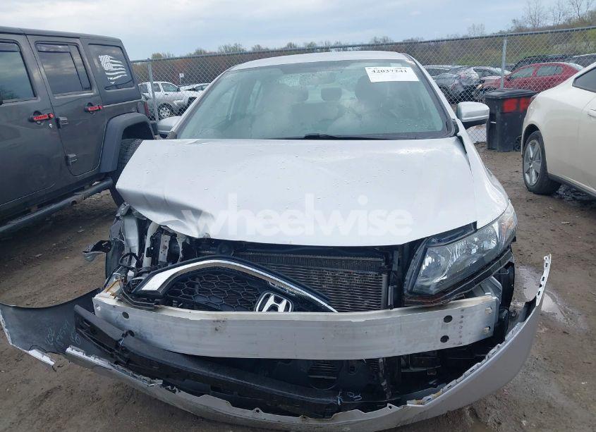 Photo 12 of 2015 Honda Civic LX (VIN 19XFB2F54FE111833)