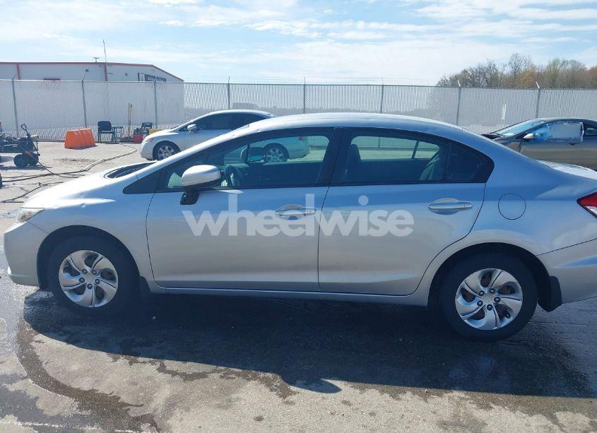 Photo 14 of 2015 Honda Civic LX (VIN 19XFB2F54FE116093)
