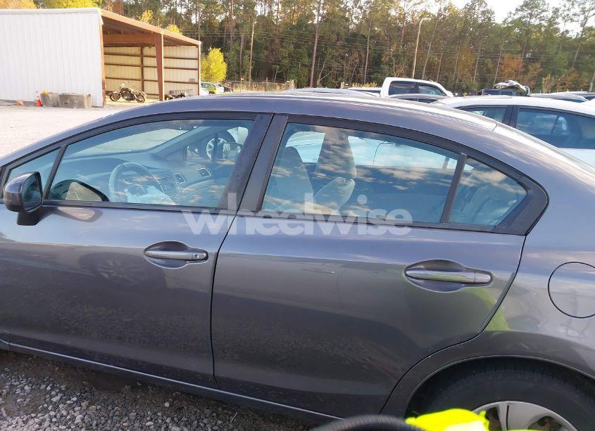 Photo 14 of 2015 Honda Civic LX (VIN 19XFB2F54FE121018)