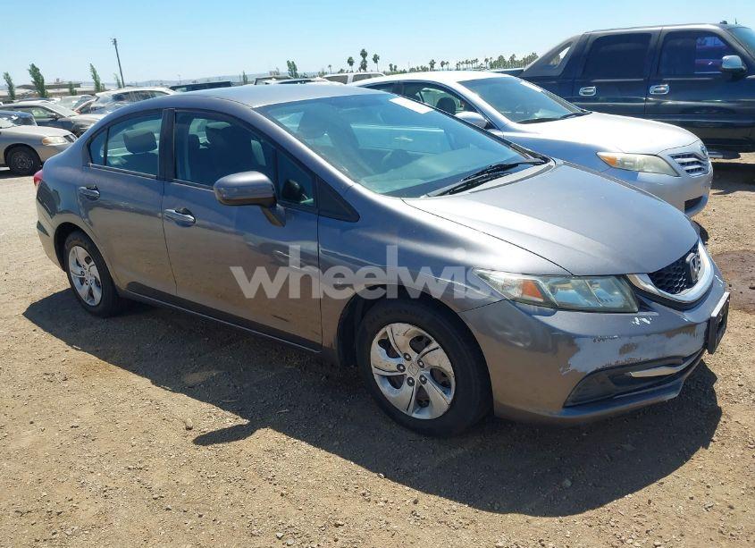 2015 Honda Civic LX (VIN 19XFB2F54FE207090) main photo
