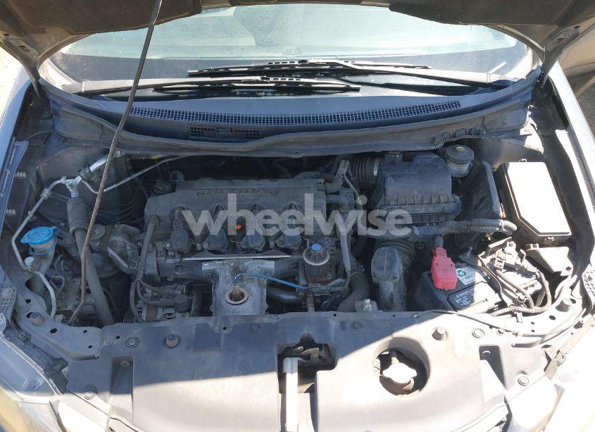 Photo 10 of 2015 Honda Civic LX (VIN 19XFB2F54FE207090)