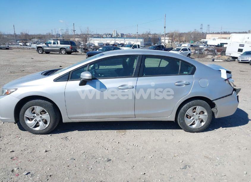 Photo 14 of 2015 Honda Civic LX (VIN 19XFB2F54FE255091)