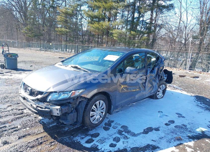 Photo 2 of 2015 Honda Civic LX (VIN 19XFB2F54FE259092)