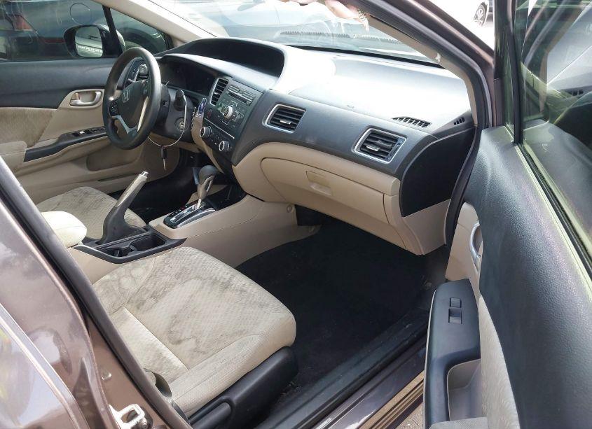 Photo 5 of 2015 Honda Civic LX (VIN 19XFB2F54FE261473)