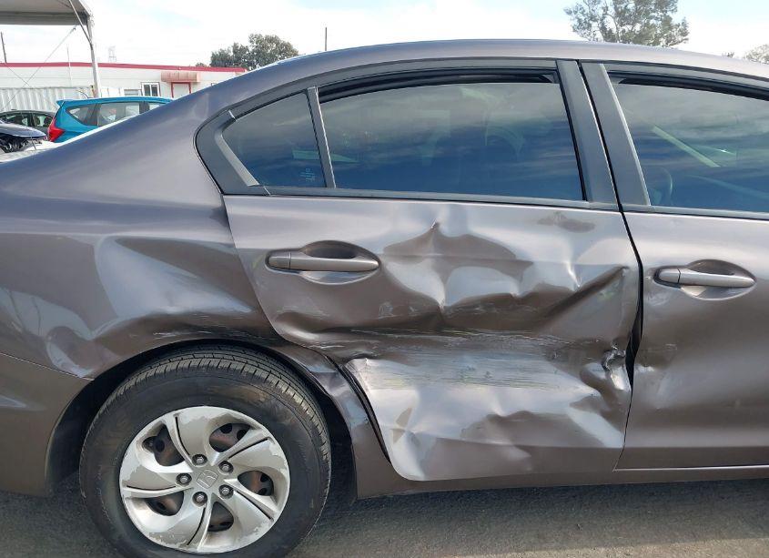 Photo 6 of 2015 Honda Civic LX (VIN 19XFB2F54FE261473)